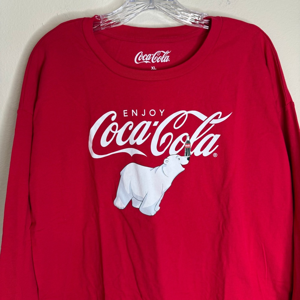 Coca-Cola Shirt Unisex XL Red Polar Bear Long Sleeve Graphic Tee Cotton Logo - Picture 2 of 5